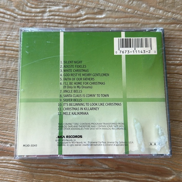 Bing Crosby Merry Christmas CD - Picture 3 of 6